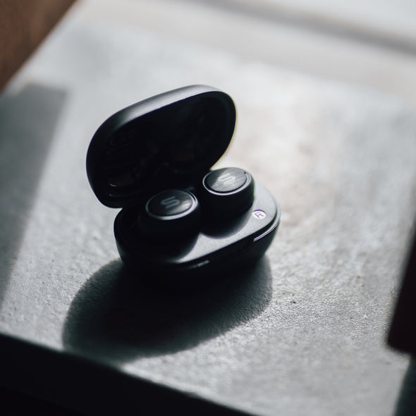 EARBUDS